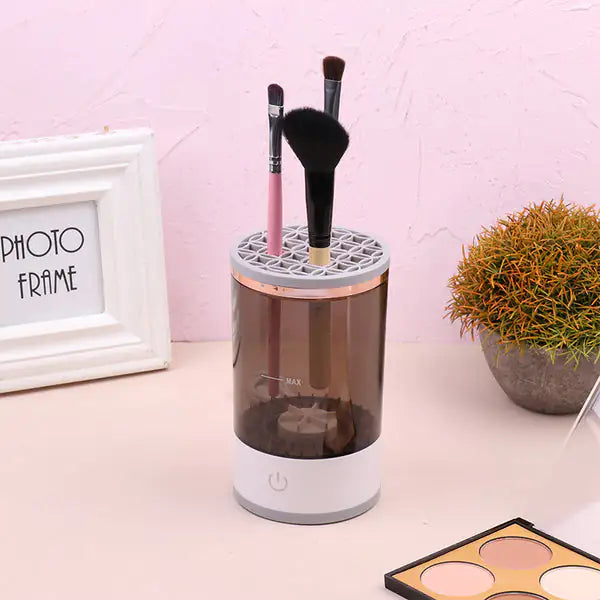 Make up Meastro - 100% Kwasten Reiniger